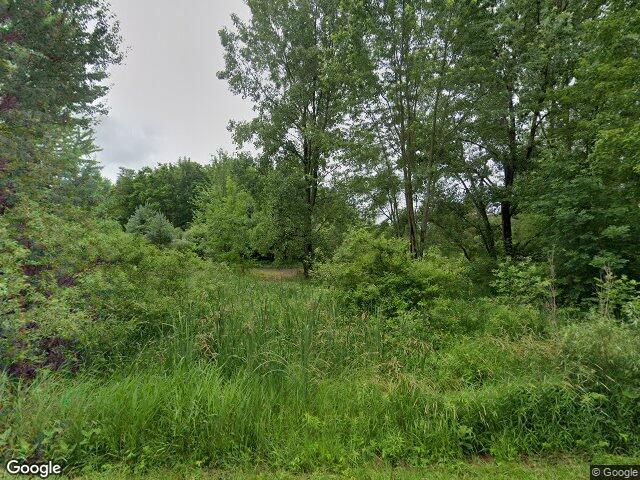 63887 16th avenue, south haven,  MI 49090