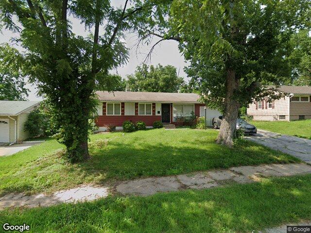 4906 e 40th ter, kansas city,  MO 64130