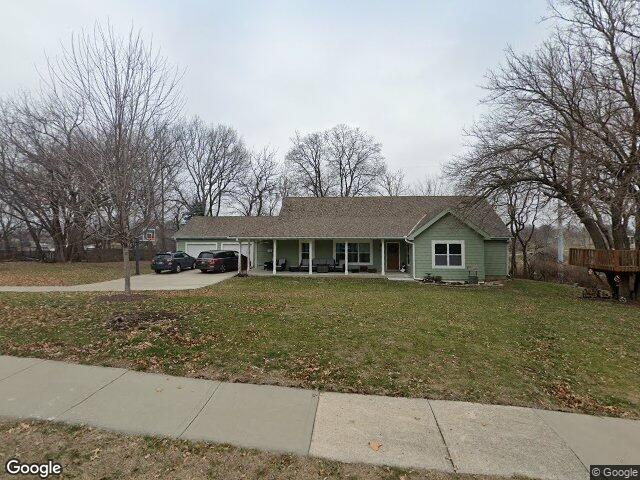710 w saint charles ave, independence,  MO 64050