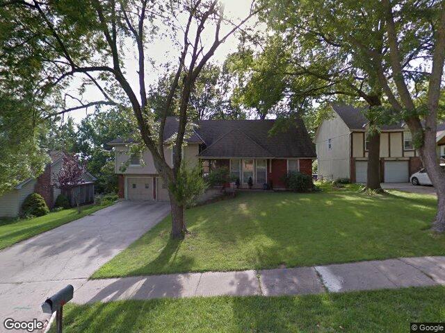 8208 caenen lake rd, lenexa,  KS 66215