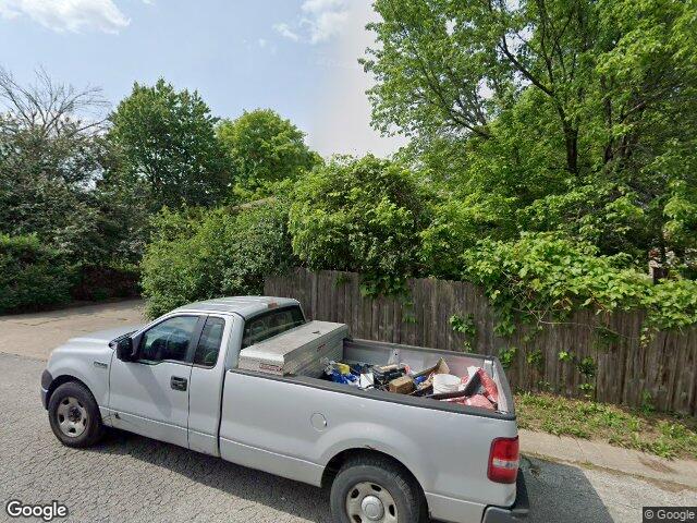 2217 n liberty st, independence,  MO 64050