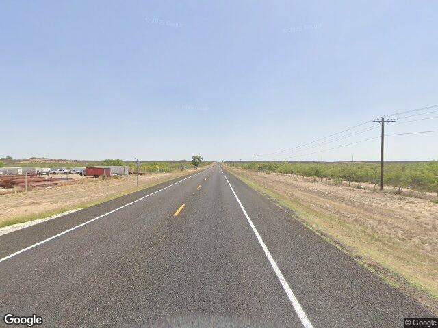 8037 e us highway 277, eagle pass,  TX 78852