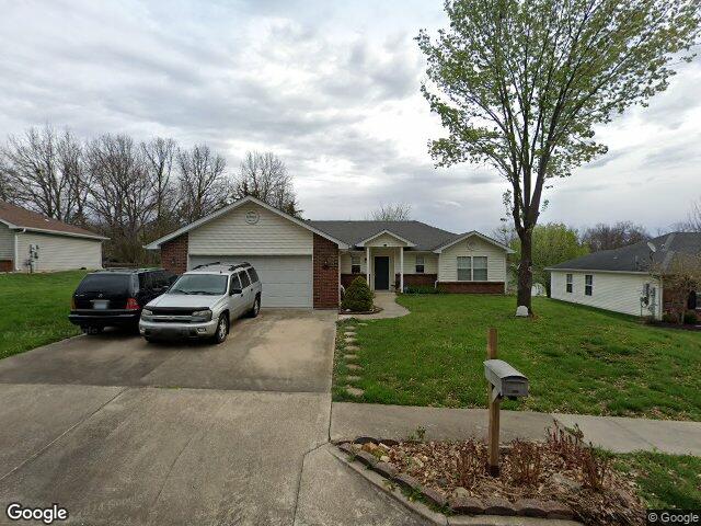 5201 chariton dr, columbia,  MO 65202