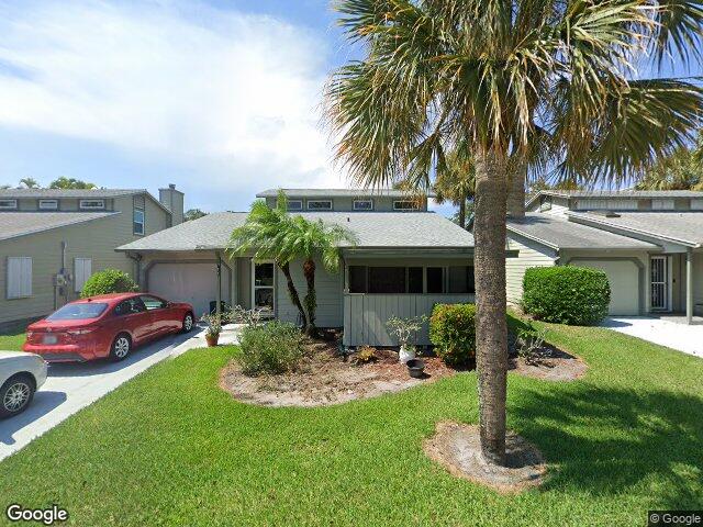 911 ne dahoon ter, jensen beach,  FL 34957