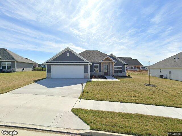 913 spyglass ct, columbia,  MO 65201
