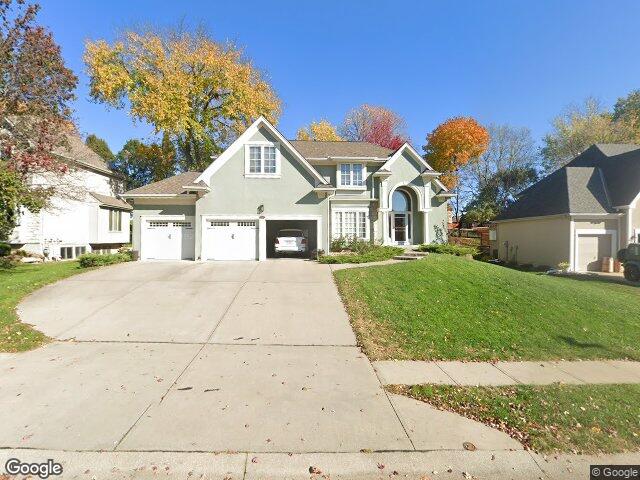 9419 n flora ave, kansas city,  MO 64155
