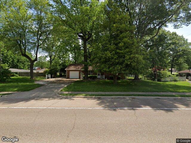 906 n 17th st, belleville,  IL 62226