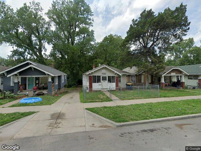 4330 flora ave, kansas city,  MO 64110