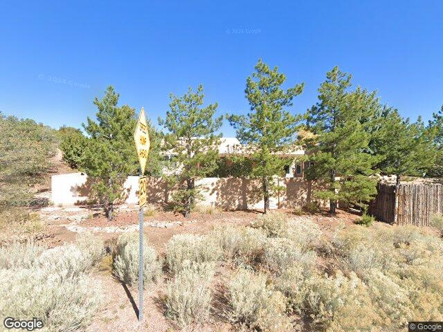 839 camino francisca, santa fe,  NM 87506