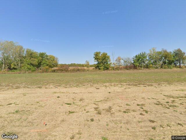 1810 halls creek ave, raymore,  MO 64083