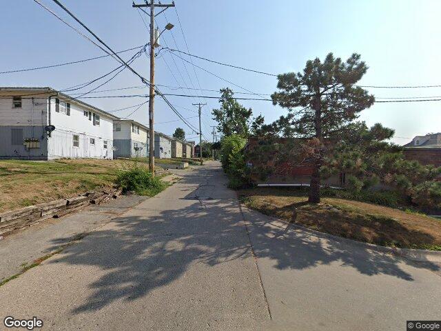 8809 zeppelin ave ne, cedar rapids,  IA 52402