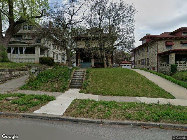3727 pennsylvania ave, kansas city,  MO 64111