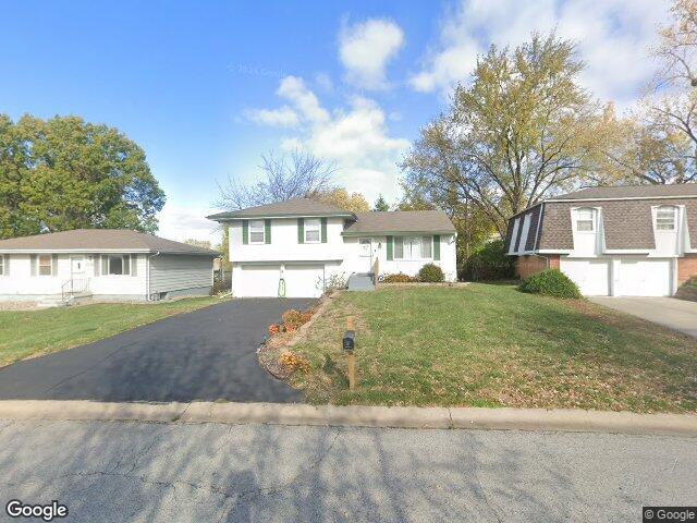 1204 nw 65th ter, kansas city,  MO 64118
