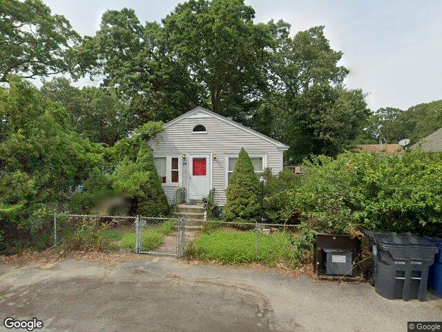 75 northup st, warwick,  RI 02889