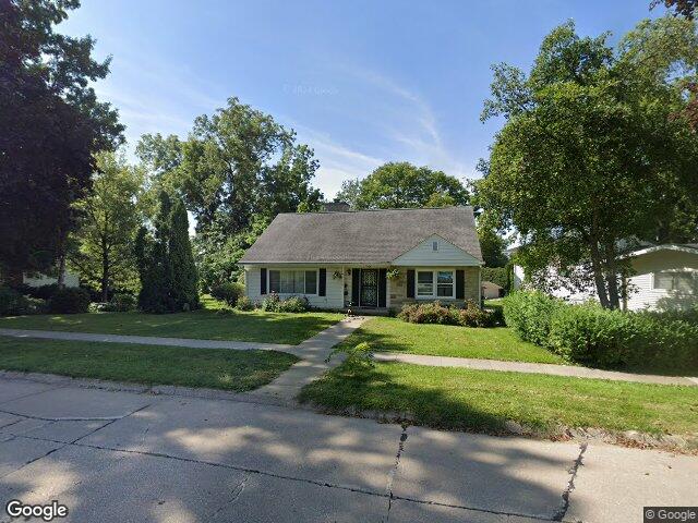 506 college blvd sw, mount vernon,  IA 52314