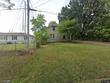 1105 e pacific ave, independence,  MO 64050