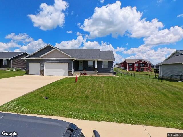 2777 creekview trl, palo,  IA 52324