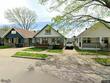2303 e 41st st, kansas city,  MO 64130