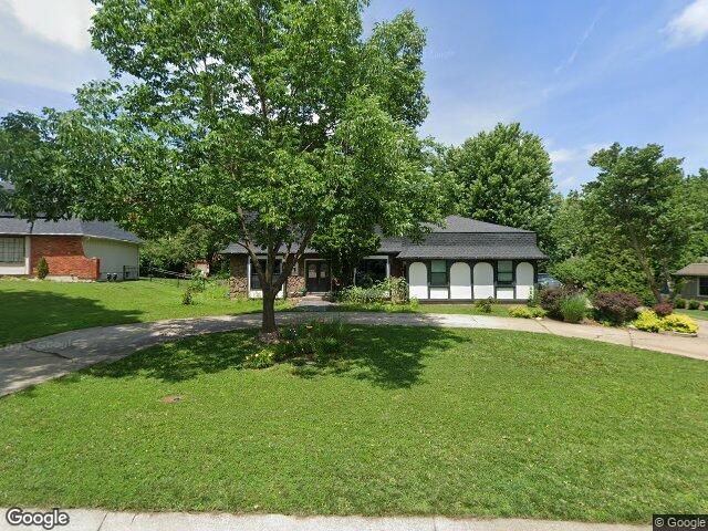 12739 overbrook rd, leawood,  KS 66209
