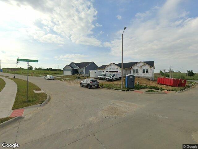 7515 country brook dr nw, cedar rapids,  IA 52405