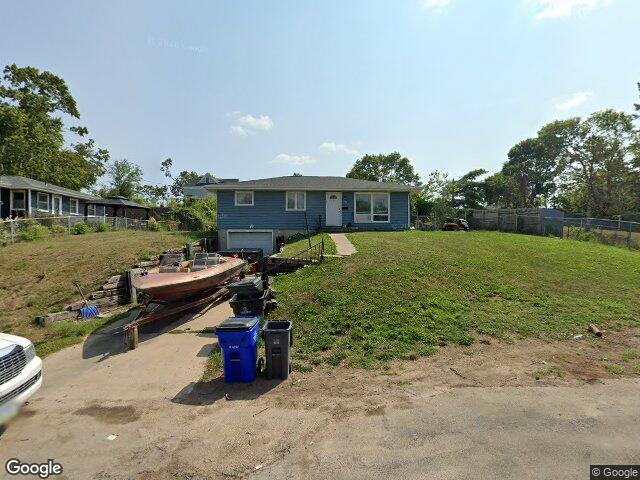 1420 daniels st ne, cedar rapids,  IA 52402