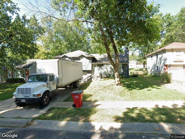 8604 oxford ave, raytown,  MO 64138
