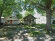 7618 pennsylvania ave, kansas city,  MO 64114
