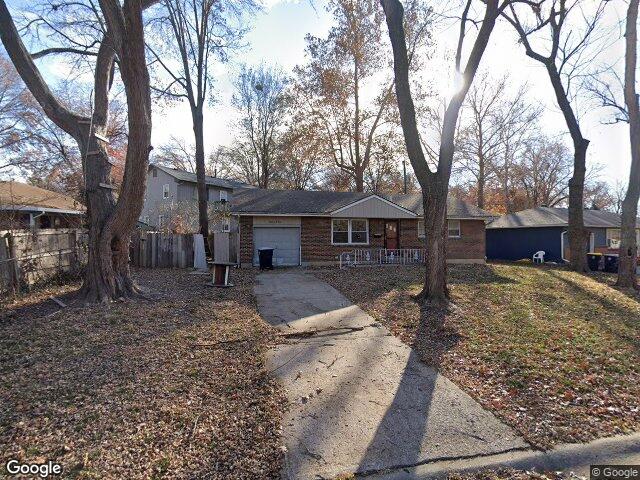 1801 ne 51st ter, kansas city,  MO 64118
