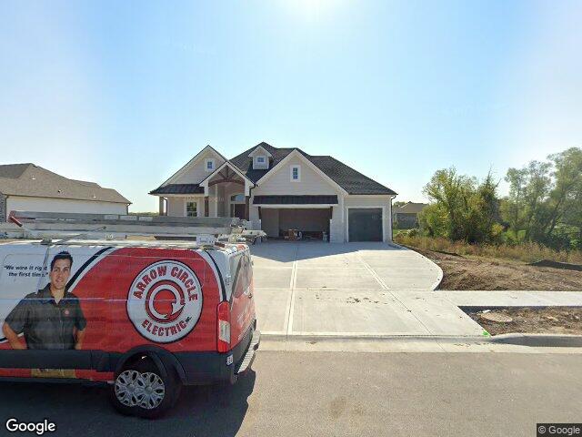 1805 halls creek ave, raymore,  MO 64083
