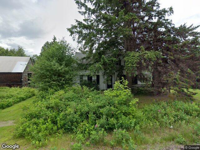 351 coventry rd, benton,  NH 03785