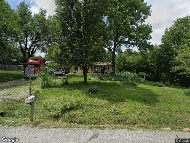 2100 n hines rd, independence,  MO 64058