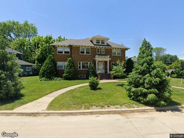 2101 washington ave se, cedar rapids,  IA 52403