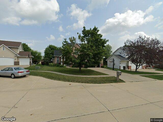 420 woodbine dr, marion,  IA 52302