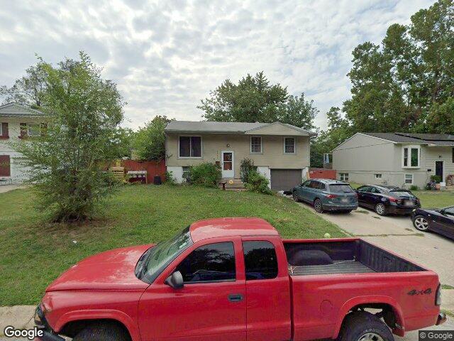 9604 wallace ave, kansas city,  MO 64134