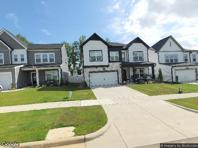 155 s harvest rdg way, clayton,  NC 27520