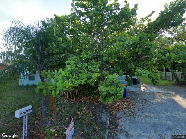 1050 ne wright ave, jensen beach,  FL 34957