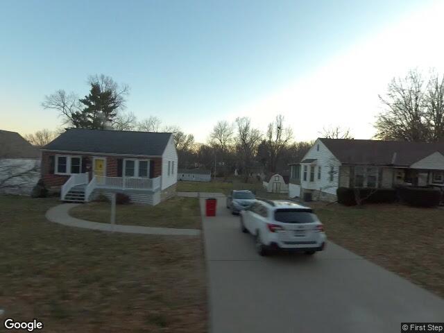 9405 e 68th ter, raytown,  MO 64133