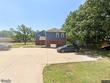 721 e 10th st, newton,  KS 67114