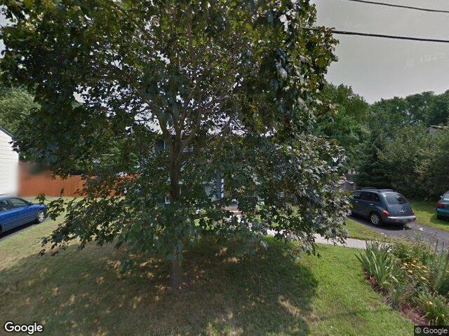 48 oakridge ct, warwick,  RI 02886