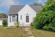 1227 independence ave, waterloo,  IA 50703