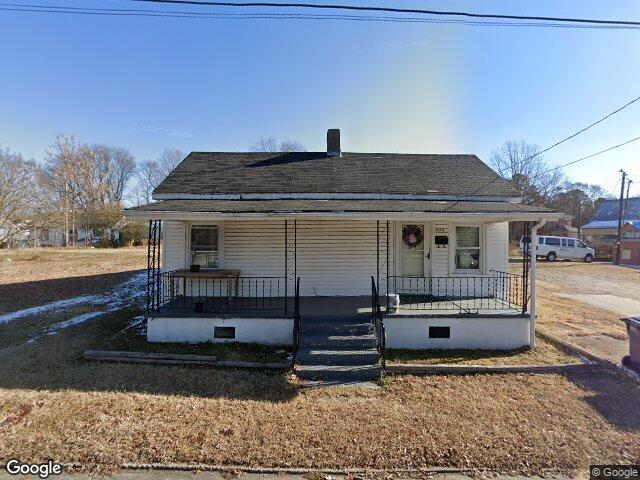 326 hamilton st, henderson,  NC 27536