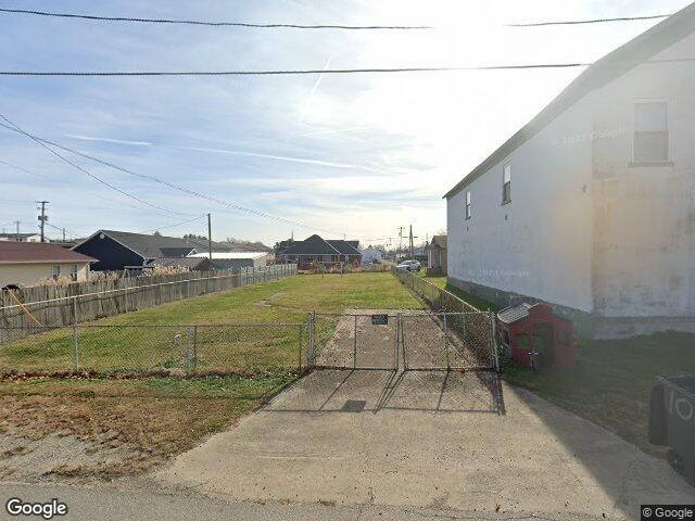 108 ferry st, south point,  OH 45680