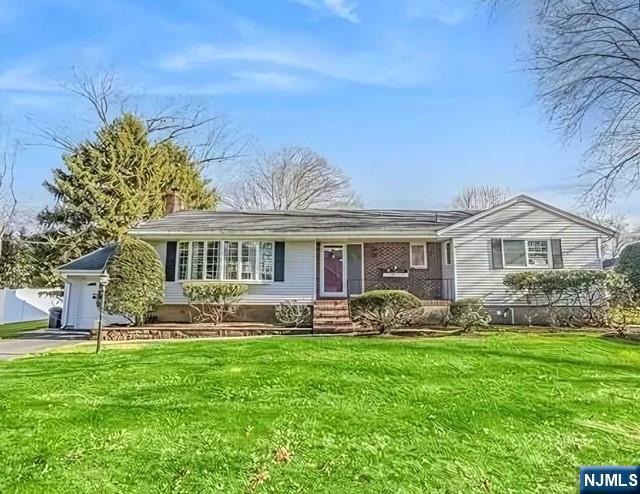39 deberg dr, old tappan,  NJ 07675