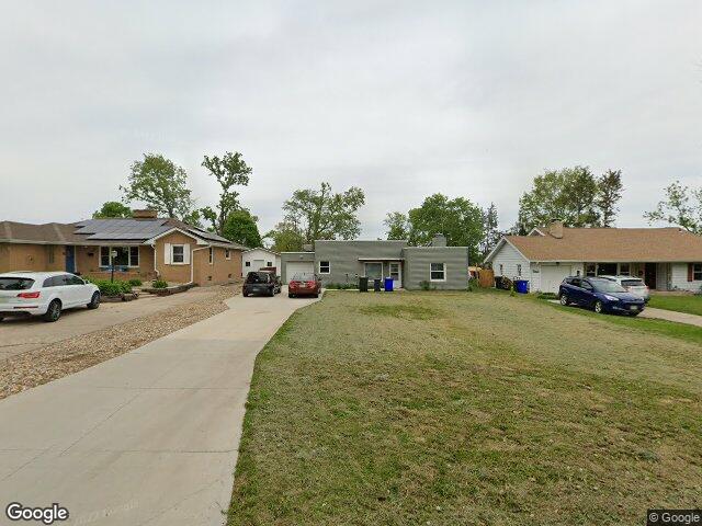 1124 27th st ne, cedar rapids,  IA 52402
