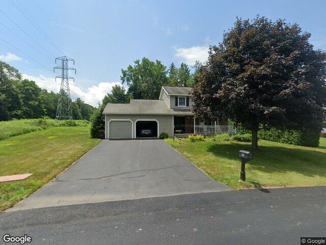 307 debbie dr, schenectady,  NY 12306