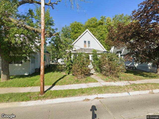 914 6th st sw, cedar rapids,  IA 52404