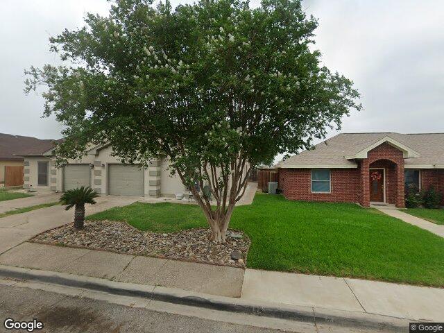 2623 las cimas dr, eagle pass,  TX 78852