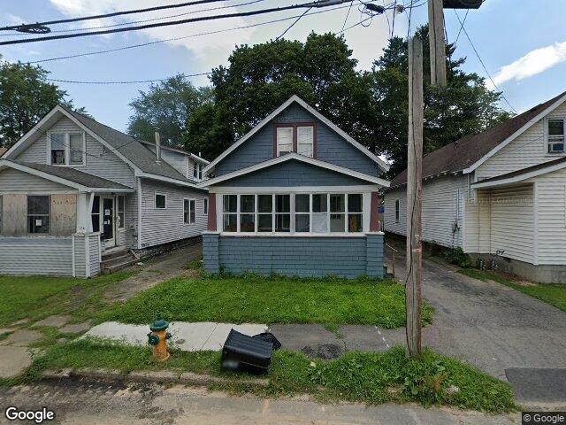 132 n toll st, schenectady,  NY 12302