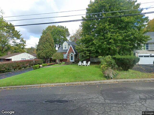 1109 glenwood rd, vestal,  NY 13850