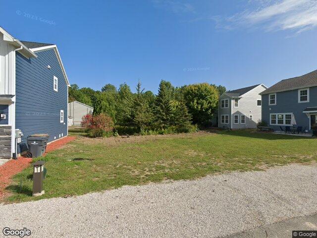 307 spruce st, south haven,  MI 49090